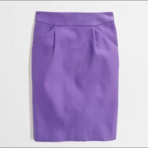 J. Crew Dresses & Skirts - J. Crew pencil skirt 💜